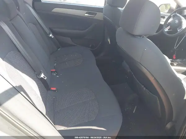 5NPE24AF7JH678551 2018 HYUNDAI SONATA - Image 8