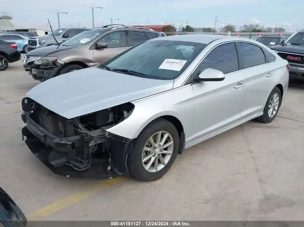 5NPE24AF7JH684284 2018 HYUNDAI SONATA - Image 2