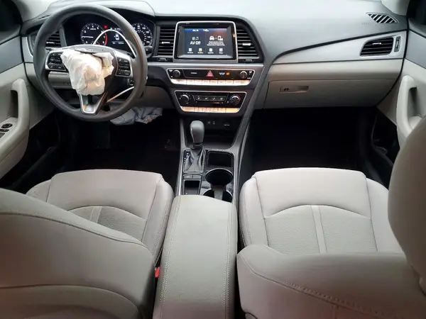 5NPE24AF7JH686732 2018 HYUNDAI SONATA - Image 8
