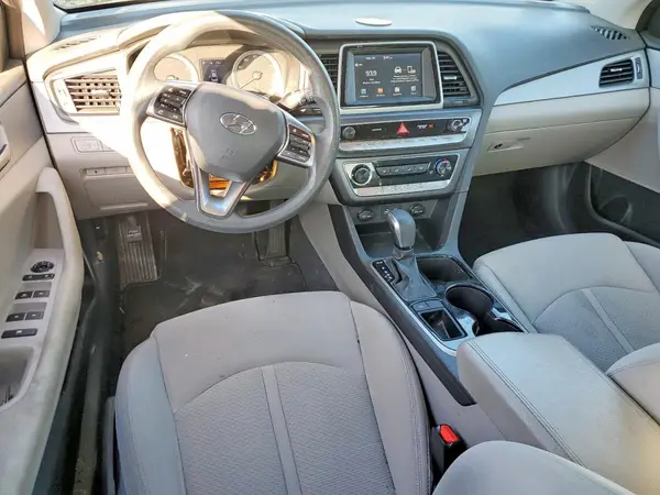 5NPE24AF7JH690795 2018 HYUNDAI SONATA - Image 8