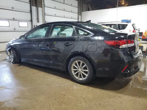 5NPE24AF7JH692255 2018 HYUNDAI SONATA - Image 2
