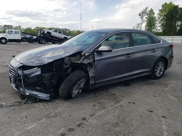5NPE24AF7JH693454 2018 HYUNDAI SONATA - Image 1