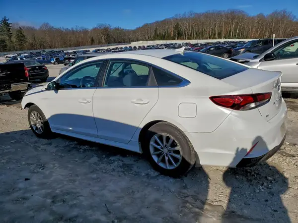 5NPE24AF7JH696662 2018 HYUNDAI SONATA - Image 2