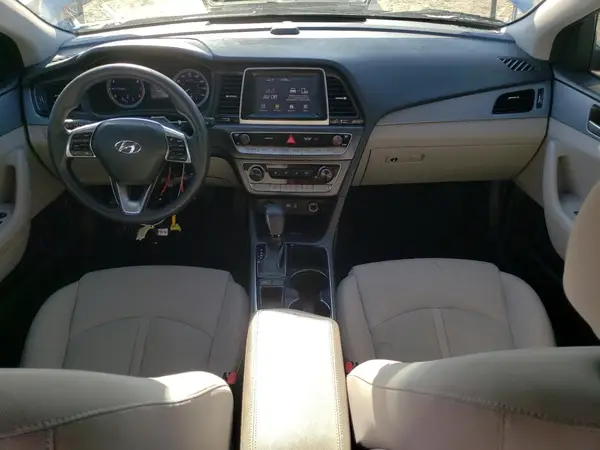 5NPE24AF7JH701214 2018 HYUNDAI SONATA - Image 8
