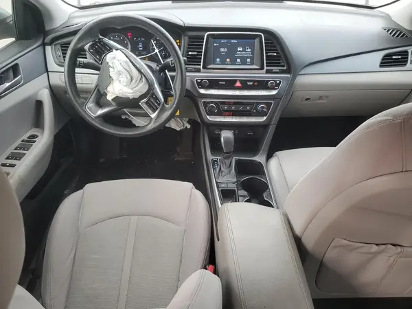 5NPE24AF7JH702105 2018 HYUNDAI SONATA - Image 8