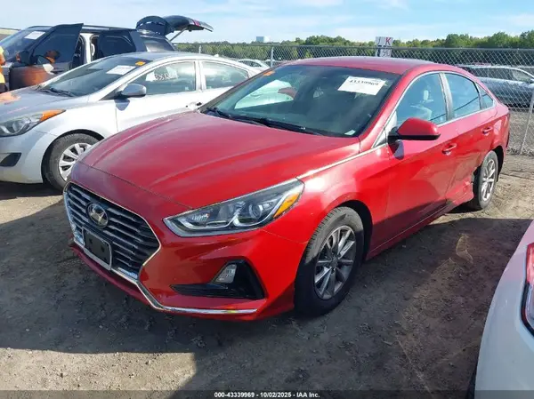 5NPE24AF7JH702153 2018 HYUNDAI SONATA - Image 2
