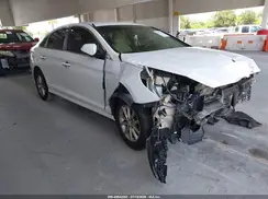 5NPE24AF7JH708163 2018 HYUNDAI SONATA