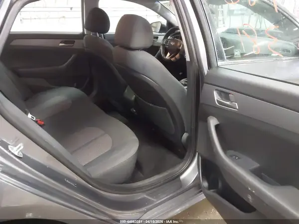 5NPE24AF7JH711225 2018 HYUNDAI SONATA - Image 8