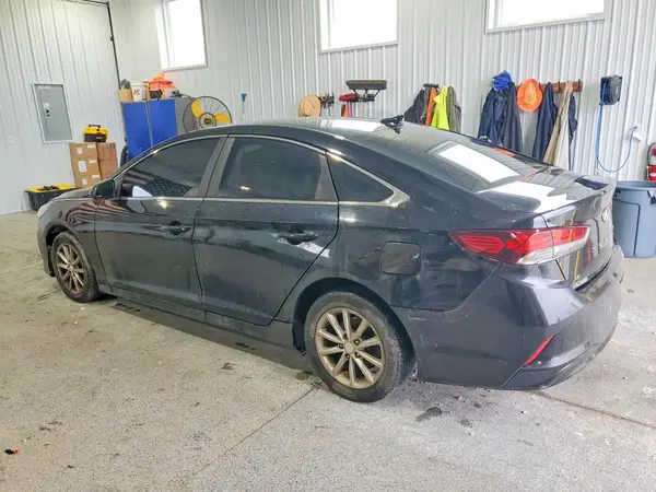 5NPE24AF7JH713248 2018 HYUNDAI SONATA - Image 2
