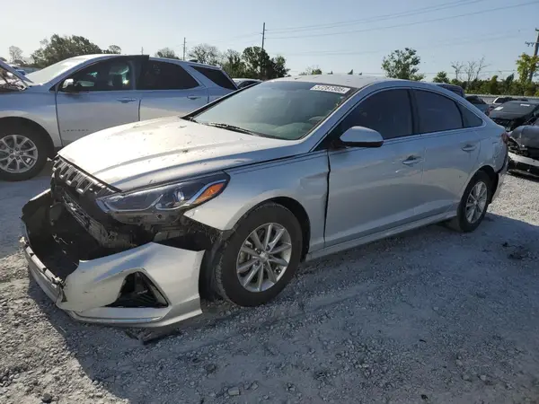 5NPE24AF7JH717283 2018 HYUNDAI SONATA - Image 1
