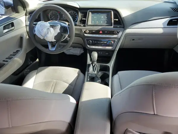 5NPE24AF7JH717283 2018 HYUNDAI SONATA - Image 8