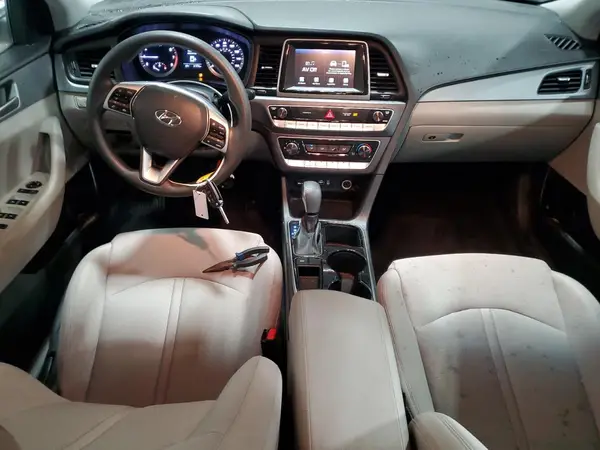 5NPE24AF7JH718661 2018 HYUNDAI SONATA - Image 8