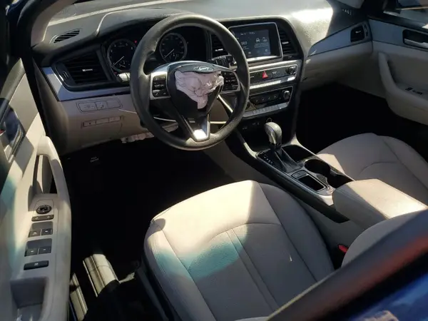 5NPE24AF7JH719468 2018 HYUNDAI SONATA - Image 8