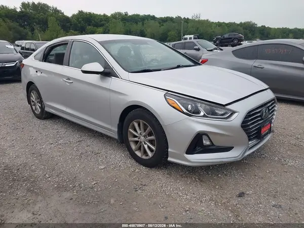 5NPE24AF7JH725612 2018 HYUNDAI SONATA - Image 1