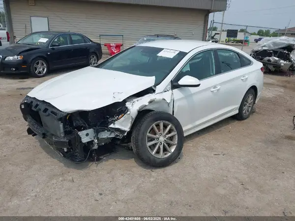 5NPE24AF7KH732562 2019 HYUNDAI SONATA - Image 2
