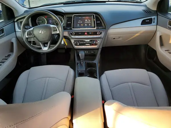 5NPE24AF7KH732822 2019 HYUNDAI SONATA - Image 8
