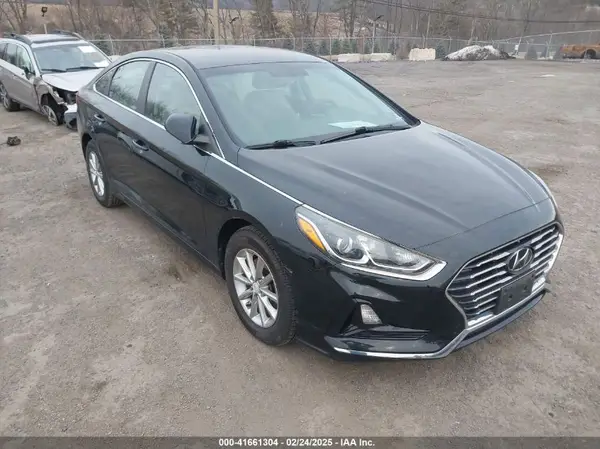 5NPE24AF7KH734294 2019 HYUNDAI SONATA - Image 1