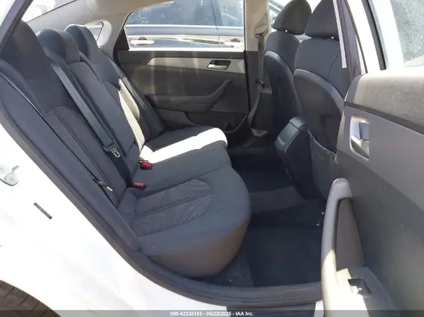 5NPE24AF7KH736238 2019 HYUNDAI SONATA - Image 8