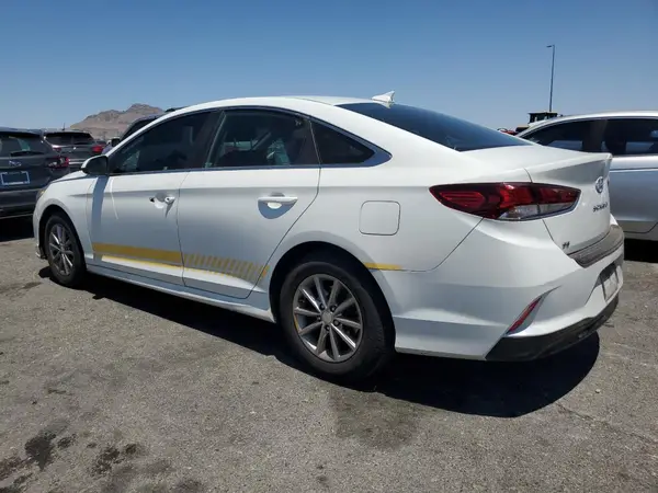 5NPE24AF7KH736398 2019 HYUNDAI SONATA - Image 2