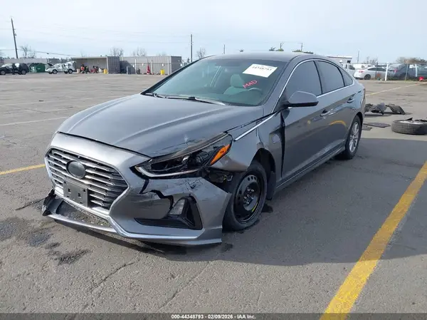 5NPE24AF7KH739379 2019 HYUNDAI SONATA - Image 2