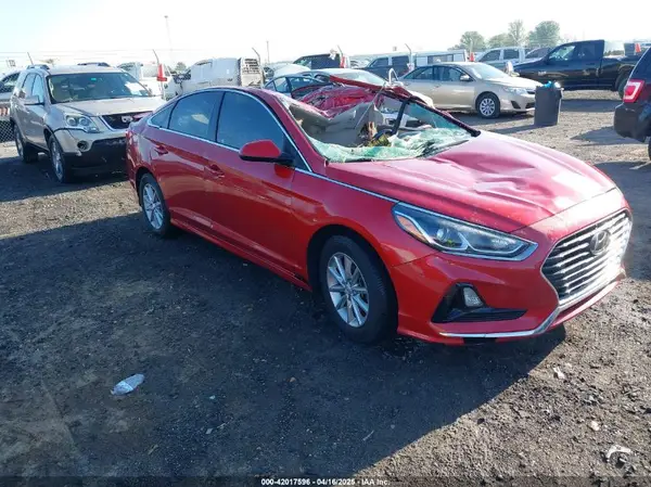 5NPE24AF7KH740256 2019 HYUNDAI SONATA - Image 1