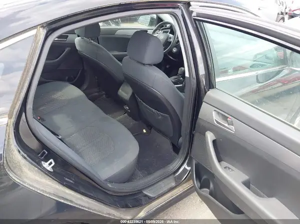 5NPE24AF7KH740516 2019 HYUNDAI SONATA - Image 8