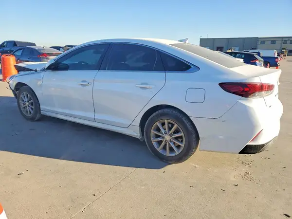 5NPE24AF7KH740600 2019 HYUNDAI SONATA - Image 2