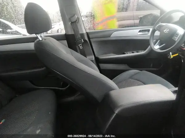 5NPE24AF7KH740886 2019 HYUNDAI SONATA - Image 8