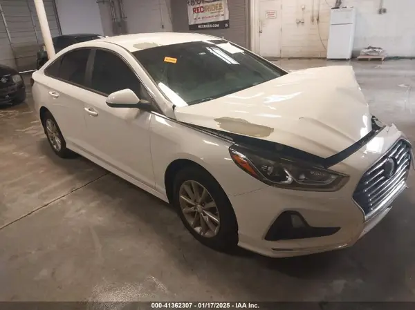 5NPE24AF7KH740998 2019 HYUNDAI SONATA - Image 1