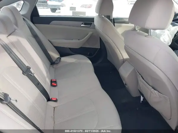 5NPE24AF7KH742086 2019 HYUNDAI SONATA - Image 8