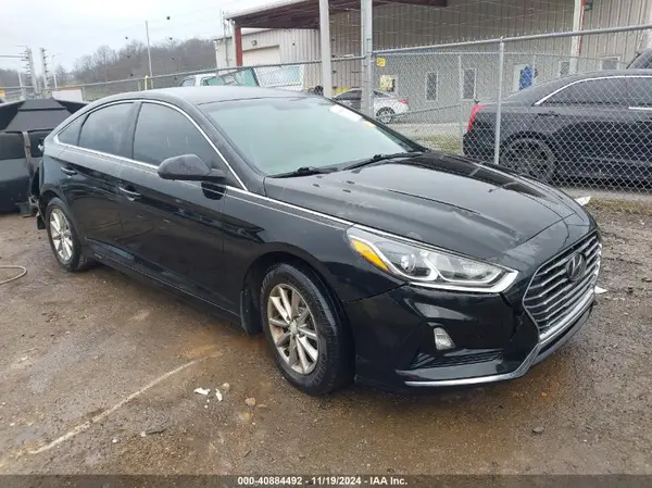 5NPE24AF7KH746963 2019 HYUNDAI SONATA - Image 1