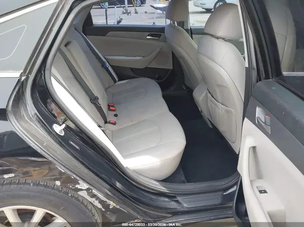 5NPE24AF7KH748759 2019 HYUNDAI SONATA - Image 8