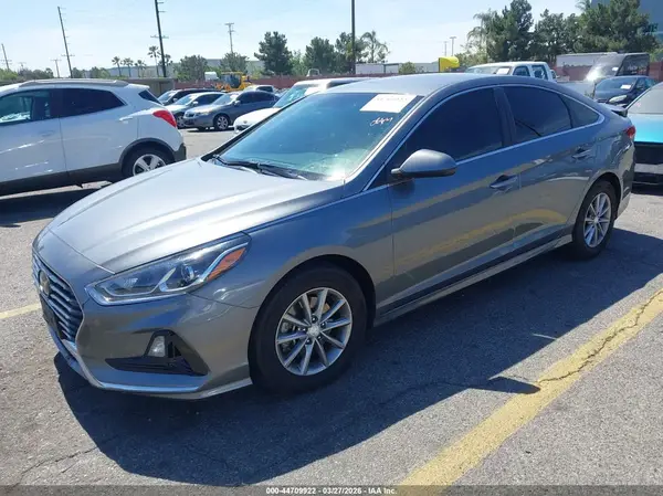 5NPE24AF7KH749197 2019 HYUNDAI SONATA - Image 2
