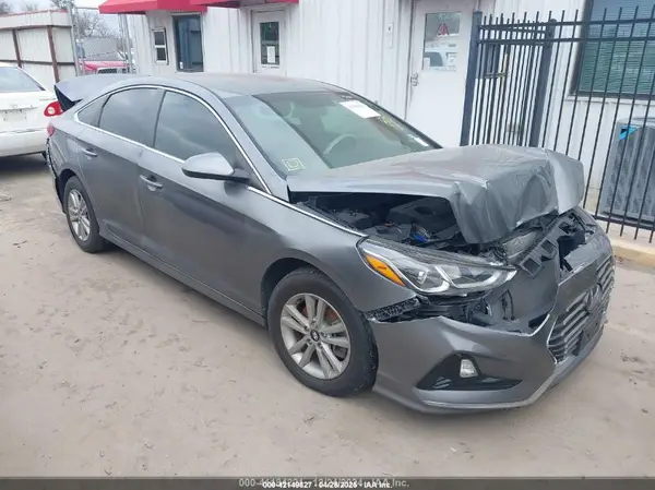 5NPE24AF7KH751127 2019 HYUNDAI SONATA - Image 1