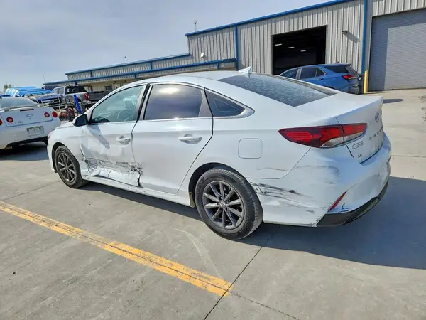 5NPE24AF7KH751421 2019 HYUNDAI SONATA - Image 2