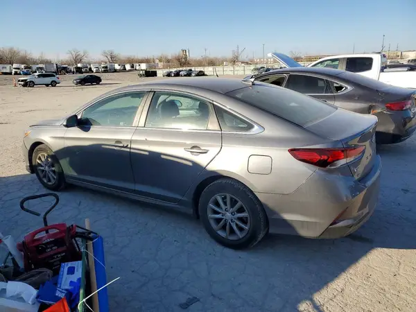 5NPE24AF7KH751905 2019 HYUNDAI SONATA - Image 2