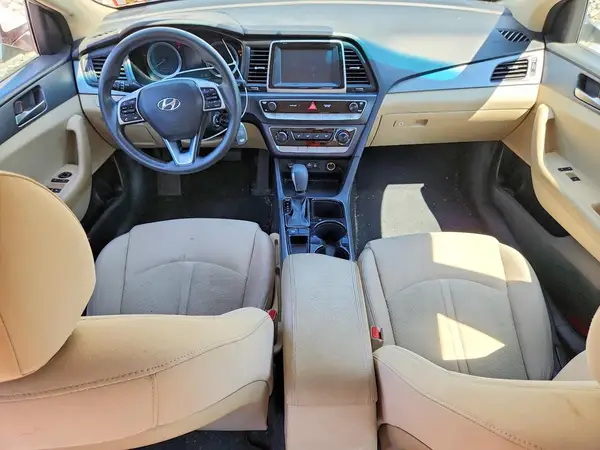 5NPE24AF7KH754447 2019 HYUNDAI SONATA - Image 8