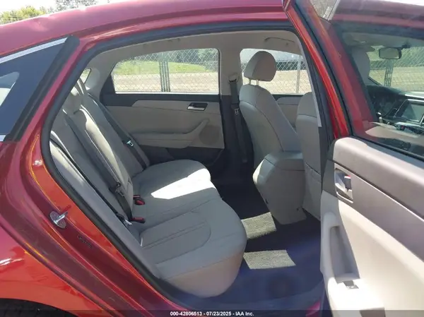 5NPE24AF7KH754559 2019 HYUNDAI SONATA - Image 8