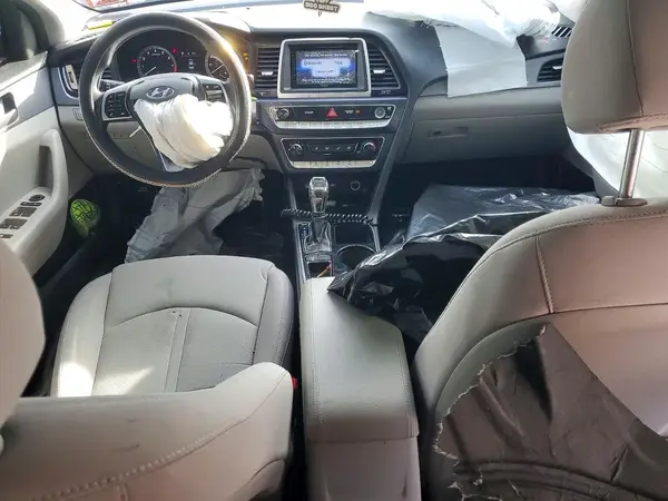 5NPE24AF7KH757025 2019 HYUNDAI SONATA - Image 8