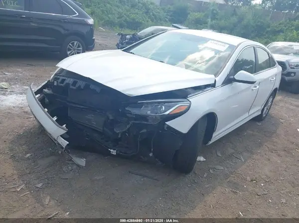 5NPE24AF7KH763097 2019 HYUNDAI SONATA - Image 2