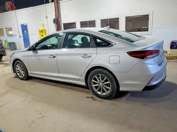 5NPE24AF7KH767697 2019 HYUNDAI SONATA - Image 2