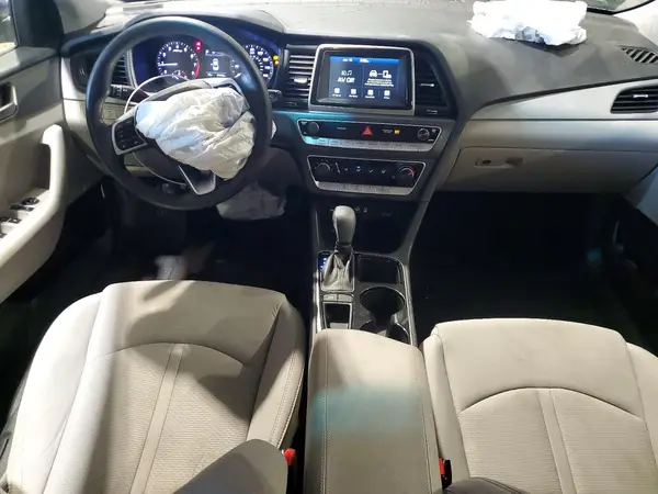 5NPE24AF7KH768767 2019 HYUNDAI SONATA - Image 8