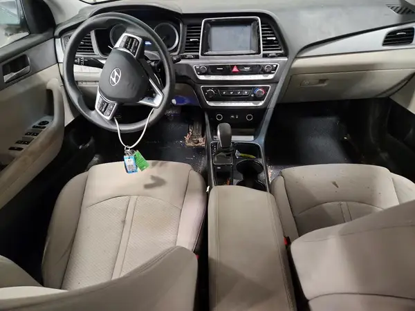 5NPE24AF7KH768946 2019 HYUNDAI SONATA - Image 8