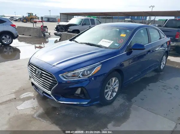 5NPE24AF7KH772978 2019 HYUNDAI SONATA - Image 2