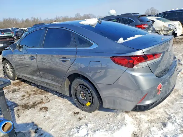 5NPE24AF7KH778635 2019 HYUNDAI SONATA - Image 2