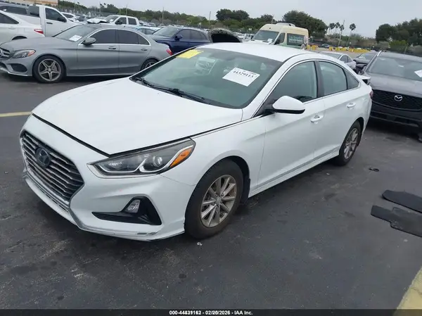 5NPE24AF7KH782510 2019 HYUNDAI SONATA - Image 2