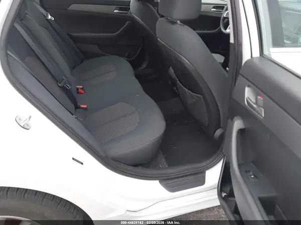 5NPE24AF7KH782510 2019 HYUNDAI SONATA - Image 8