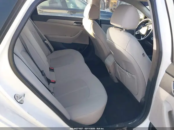 5NPE24AF7KH786864 2019 HYUNDAI SONATA - Image 8