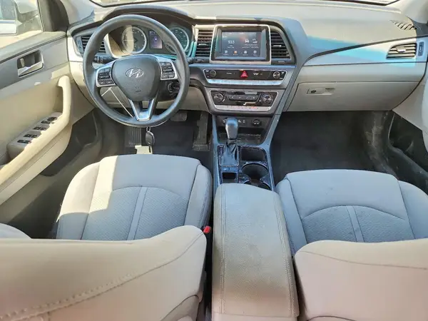5NPE24AF7KH790400 2019 HYUNDAI SONATA - Image 8