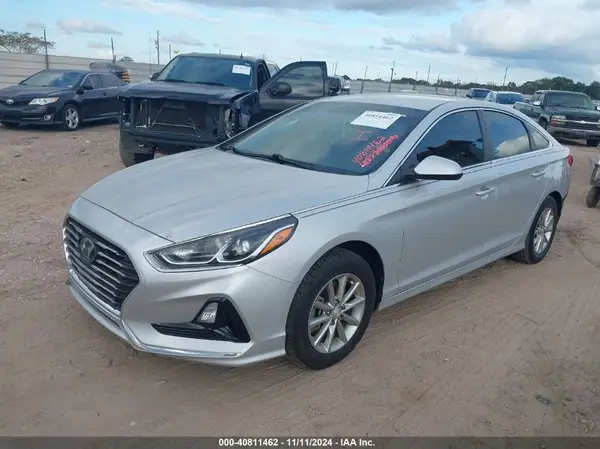 5NPE24AF7KH796178 2019 HYUNDAI SONATA - Image 2